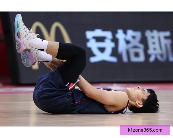 津媒晒唐顺齐边裁口型 双方均称赛场声音难辨 津媒晒唐顺齐边裁口型 双方均称赛场声音难辨